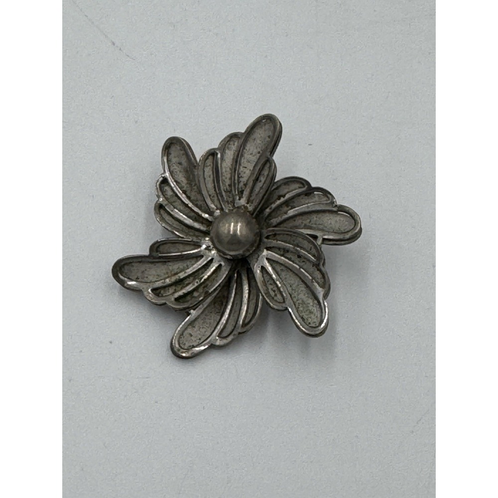 Vintage Silver Tone Flower Brooch